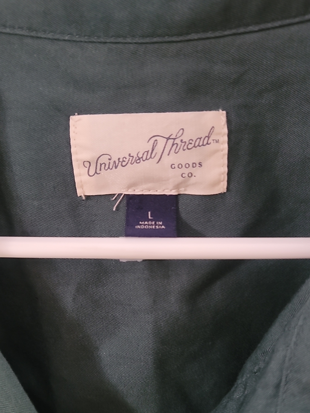 Universal Thread Forest Green Short-Sleeve Shirt - Picture 2 of 11